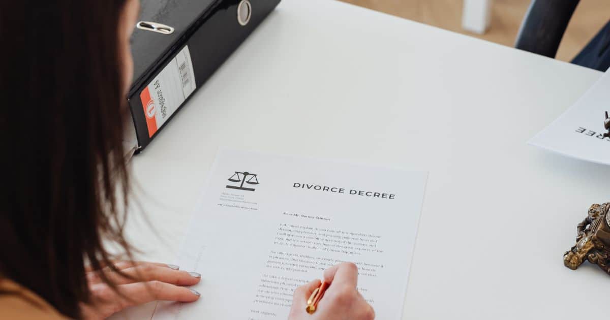 Organization and Record Keeping in Divorce